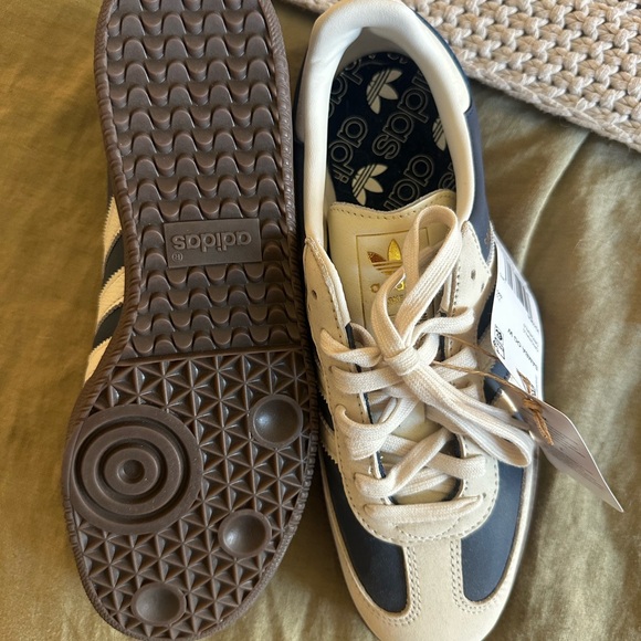 Adidas Samba White and Indigo Sneakers - Picture 3 of 4